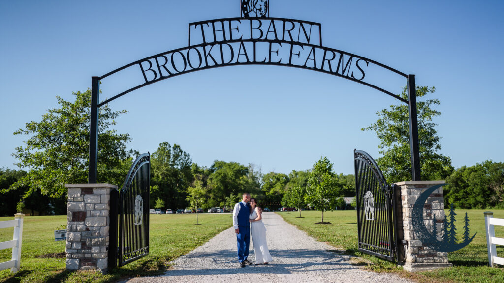 mckinley g photography st louis wedding photographer brookdale farms