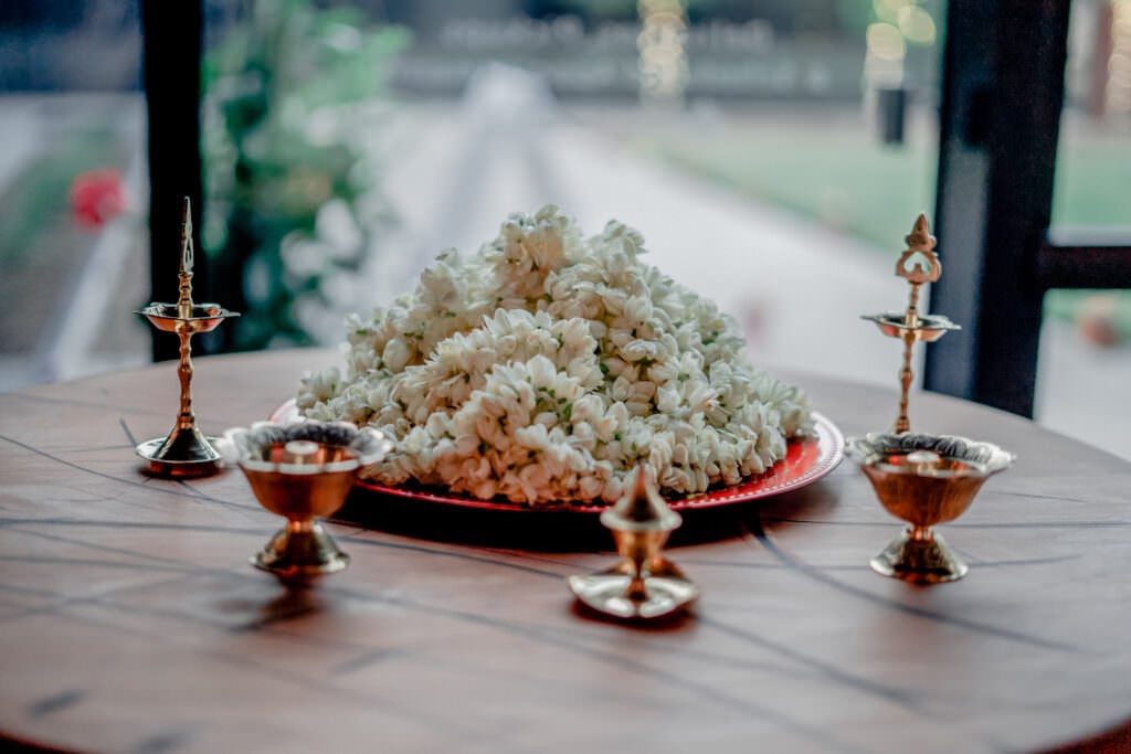 Aparna and Cameron Third Degree Glass 33 33 of 43