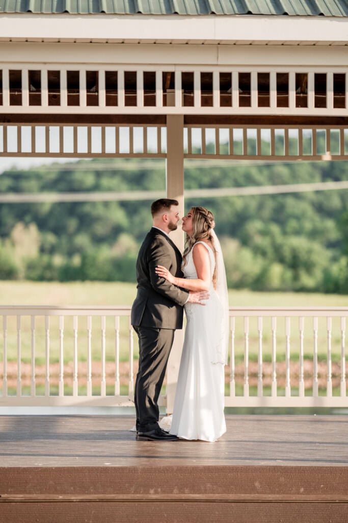 Silo Point at Brookdale Farms 27 = (27 of 47) Highlights, Selected, Silo Point at Brookdale Farms Eureka Mo, st louis wedding photographer, wedding photographer Mckinley G Photography