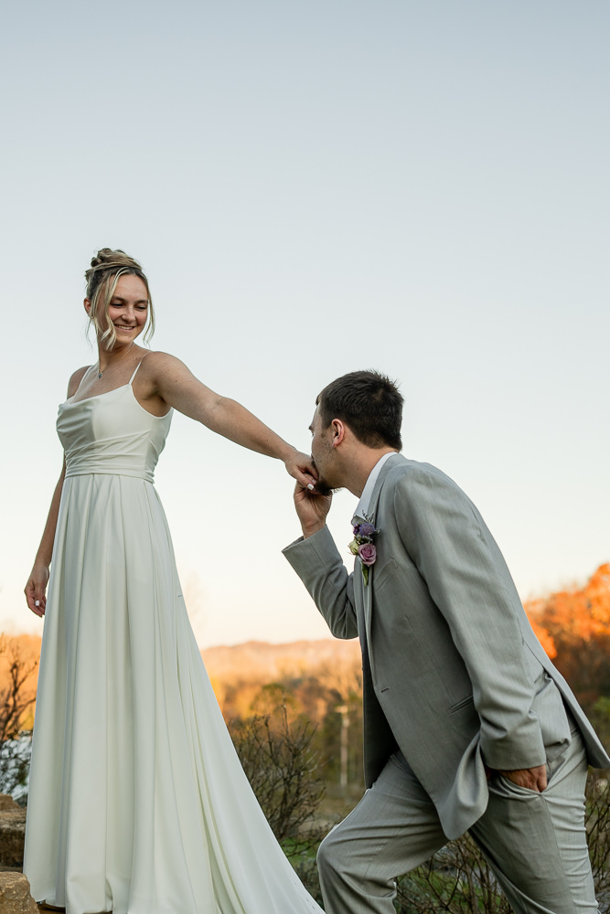 Sunflower Hill Farm wedding   Sam and Darrin  42 = (42 of 59)  McKinley Griggs